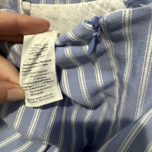 J Crew Tie Front Jumpsuit Women’s 6 Blue White Stripe Cropped Beach Nautical - Picture 10 of 10